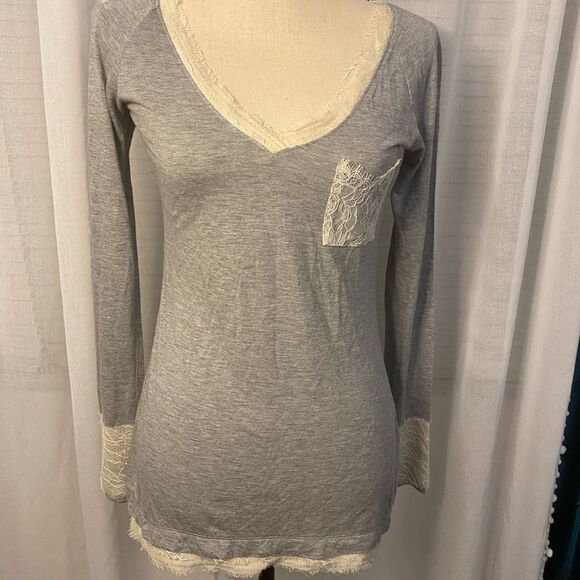 Diane Von Furstenberg long sleeve, S-M - Picture 1 of 7